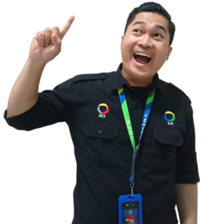 Man pointing up wearing black shirt